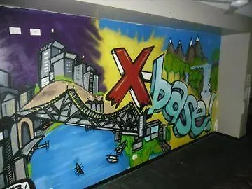 Base Brisbane Embassy Hostel