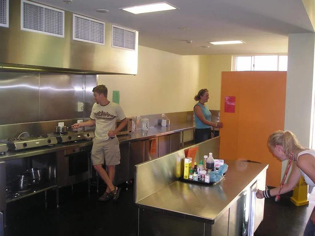 Base Brisbane Embassy Hostel