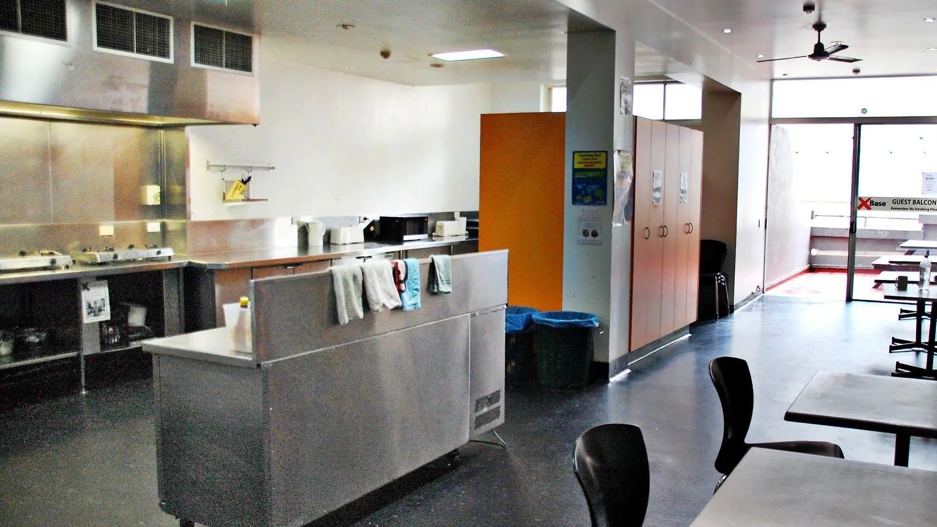 Base Brisbane Embassy Hostel 0*,  Australia