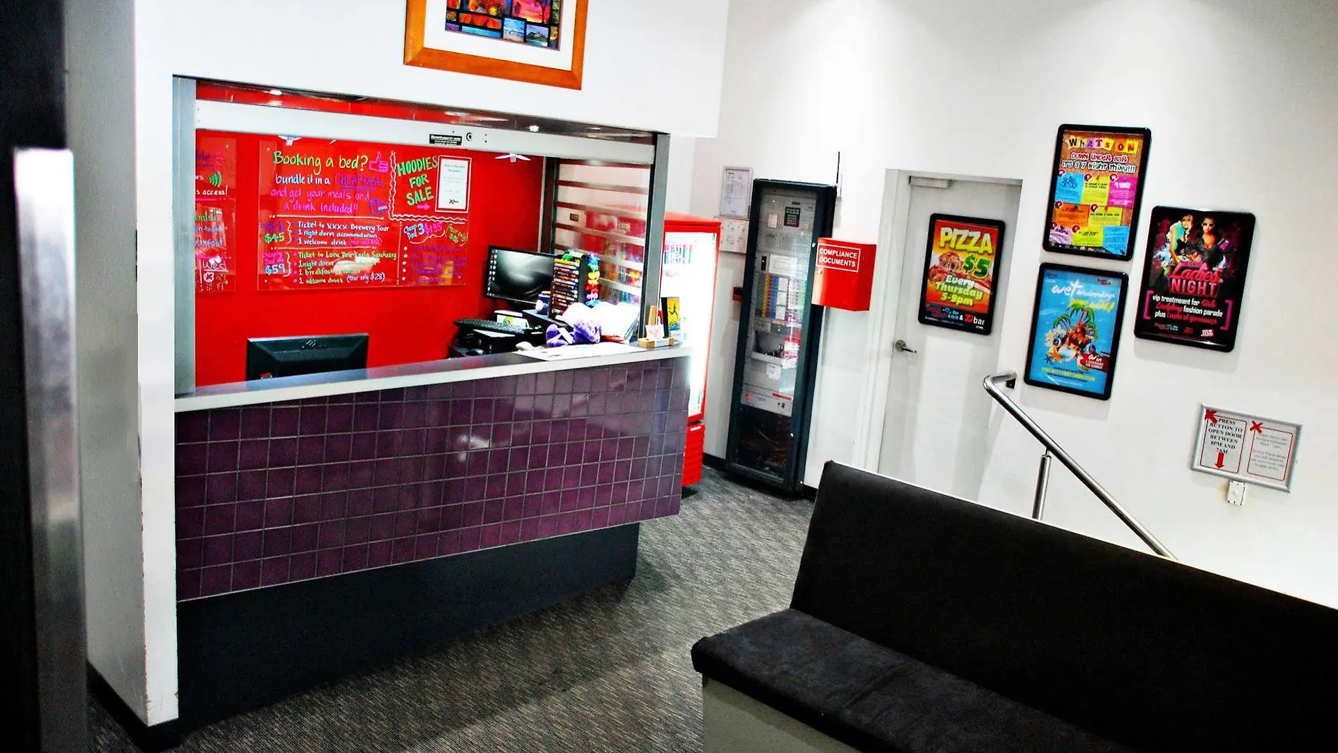 Base Brisbane Embassy Hostel Australia